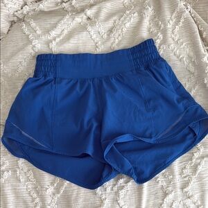 Lululemon hotty hots 2.5